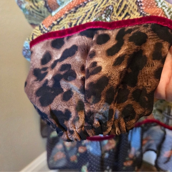 Double D Ranch Tunic Top - Picture 11 of 12